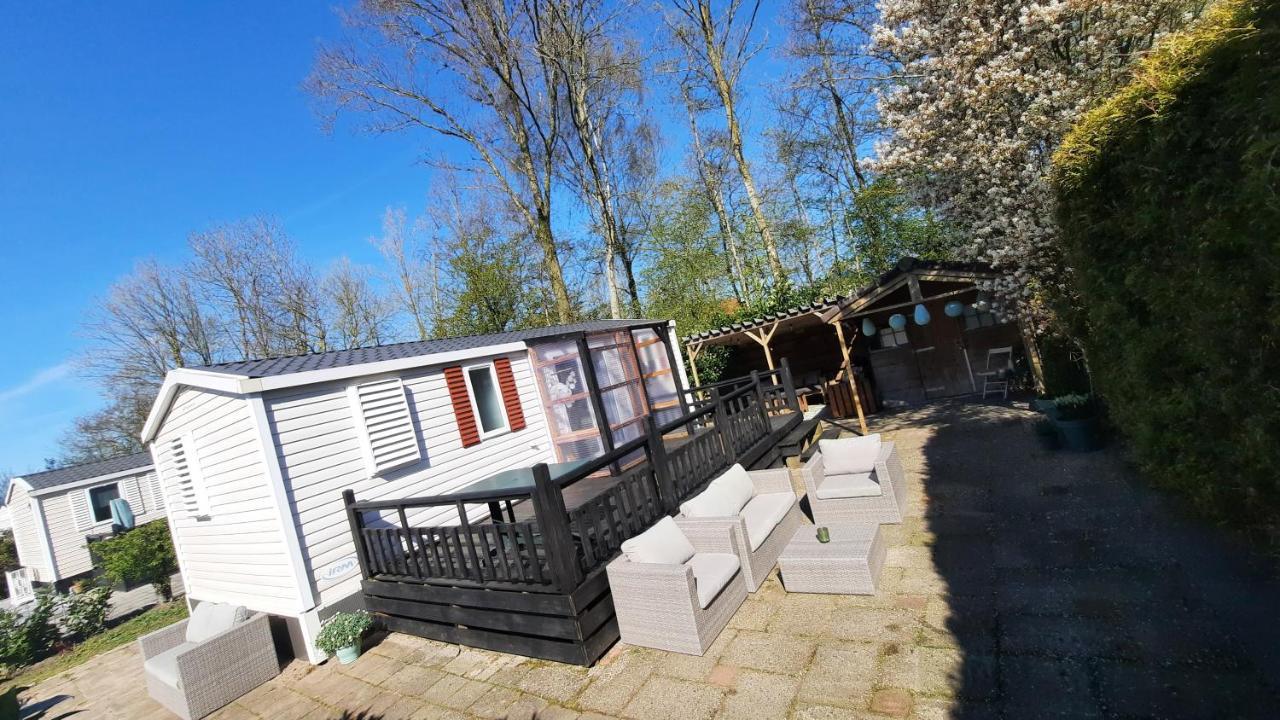 Suameer Kajuit423 6Pers 5Sterren Vakantiepark Bergumermeer Aan Het Water In Friesland Met Zwembadヴィラ エクステリア 写真