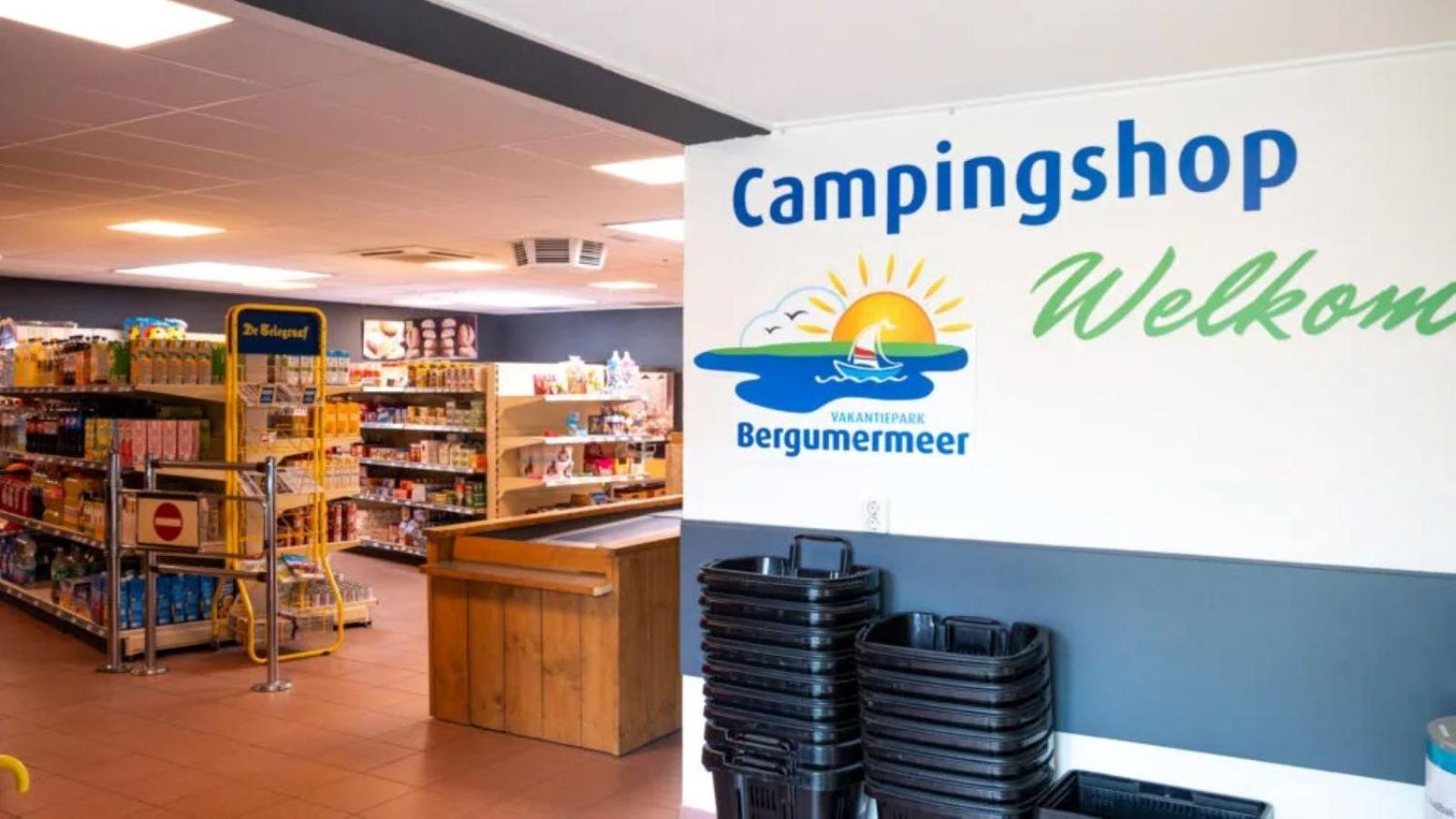 Suameer Kajuit423 6Pers 5Sterren Vakantiepark Bergumermeer Aan Het Water In Friesland Met Zwembadヴィラ エクステリア 写真